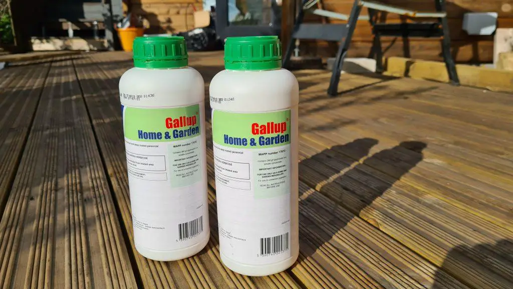 Gallup glyphosate weedkiller available in 1 litre containers