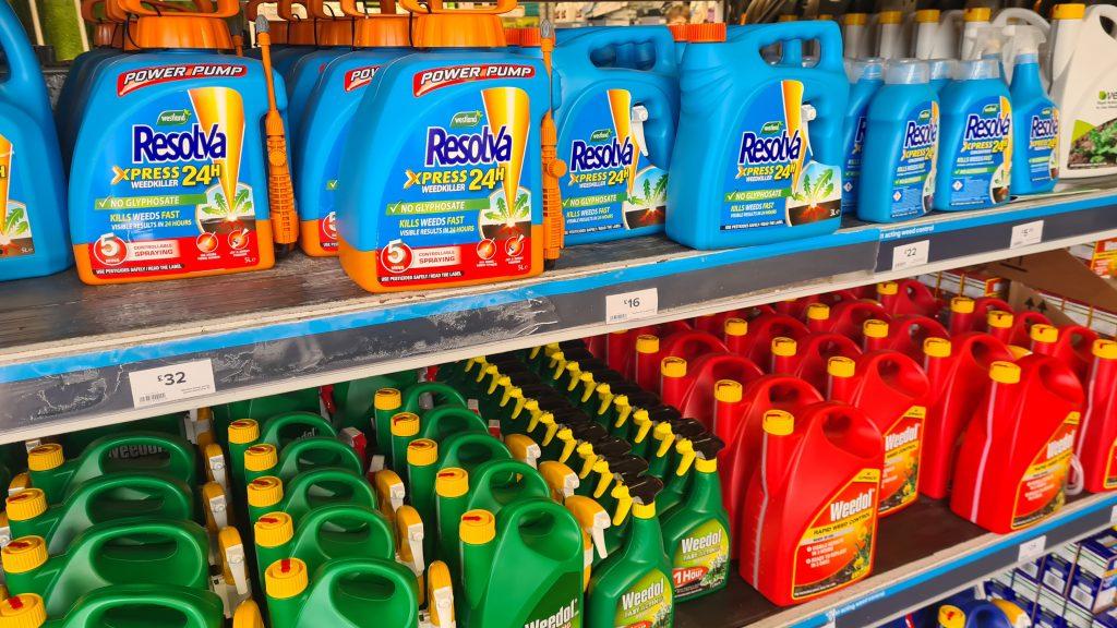 Different types of weed killer